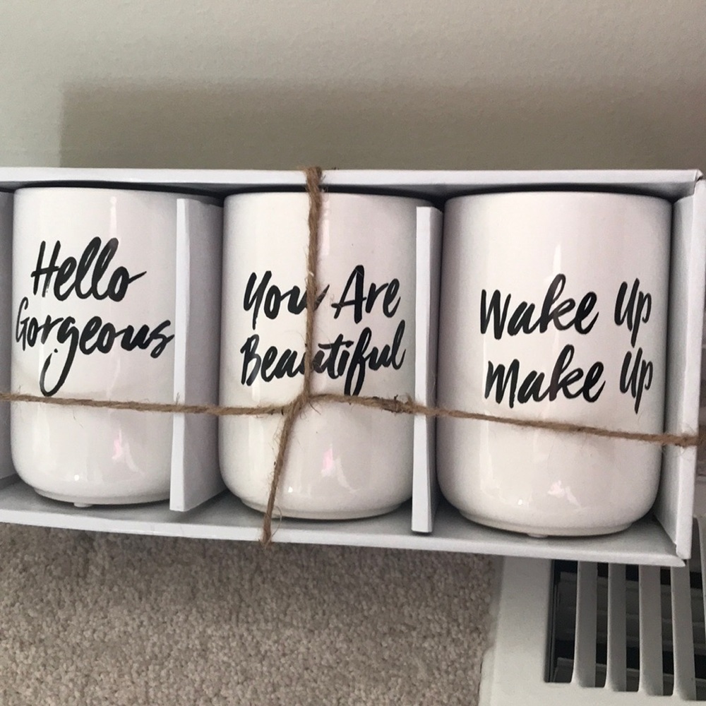 Makeup brush holders